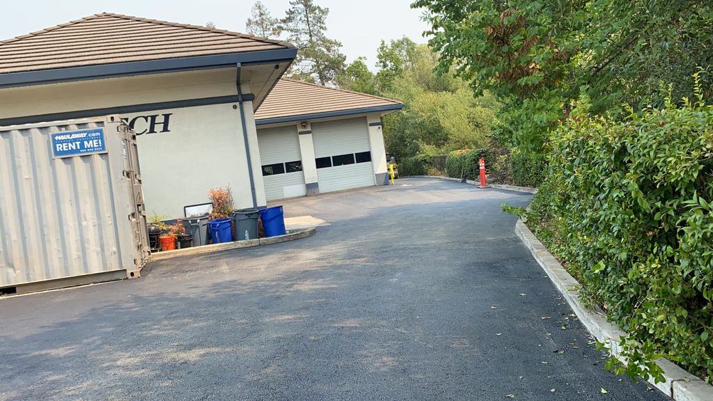 Asphalt Paving FAQs for HOAs: A Comprehensive Guide 1 Mixed-Use Paving