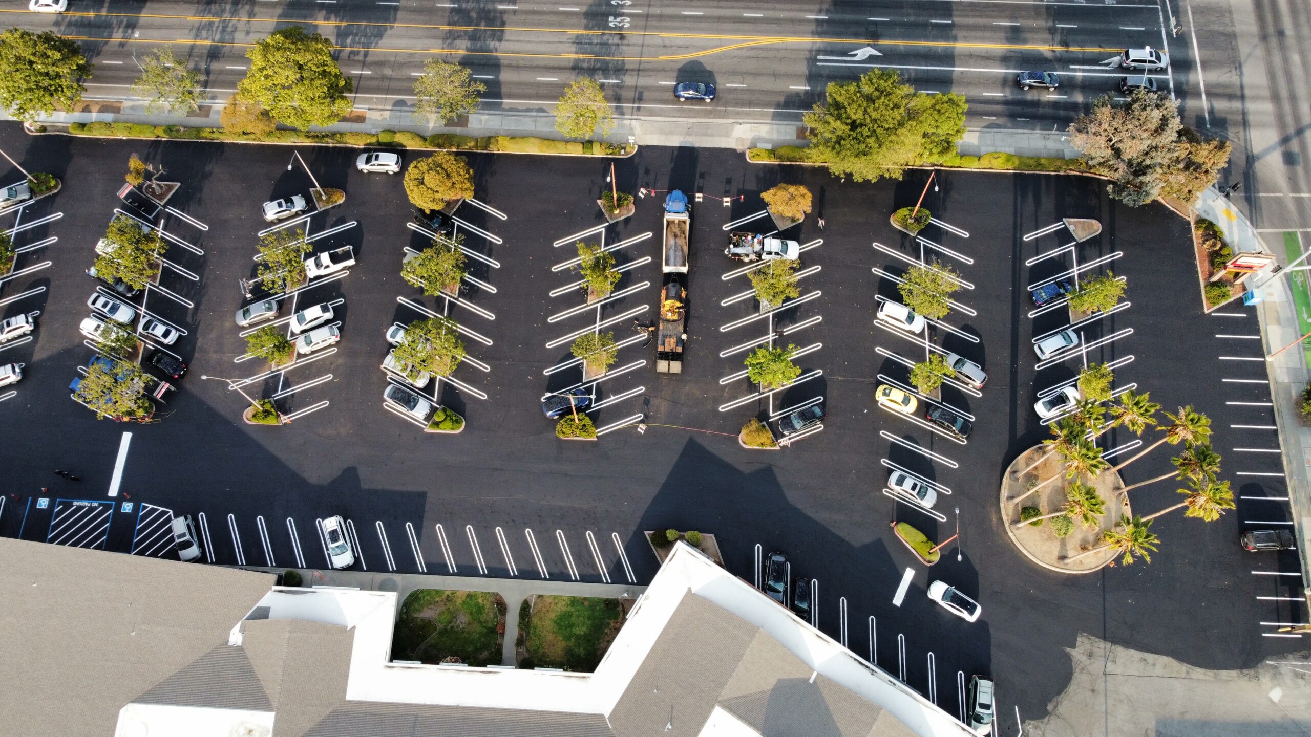 Paving Company Vendors Unearthed: The Hunt Begins for Property Managers