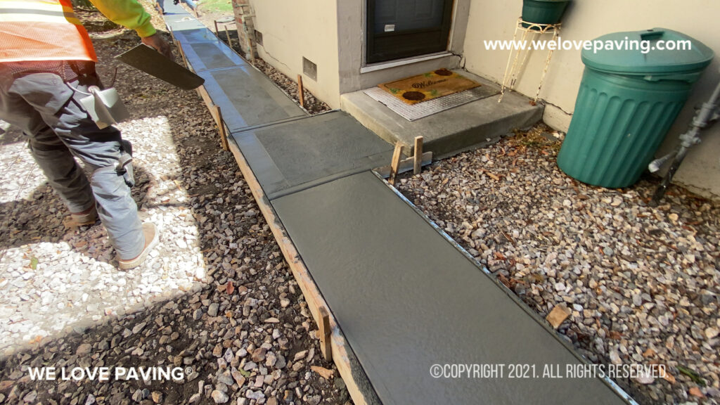 Concrete Contractors 1 Concrete sidewalk