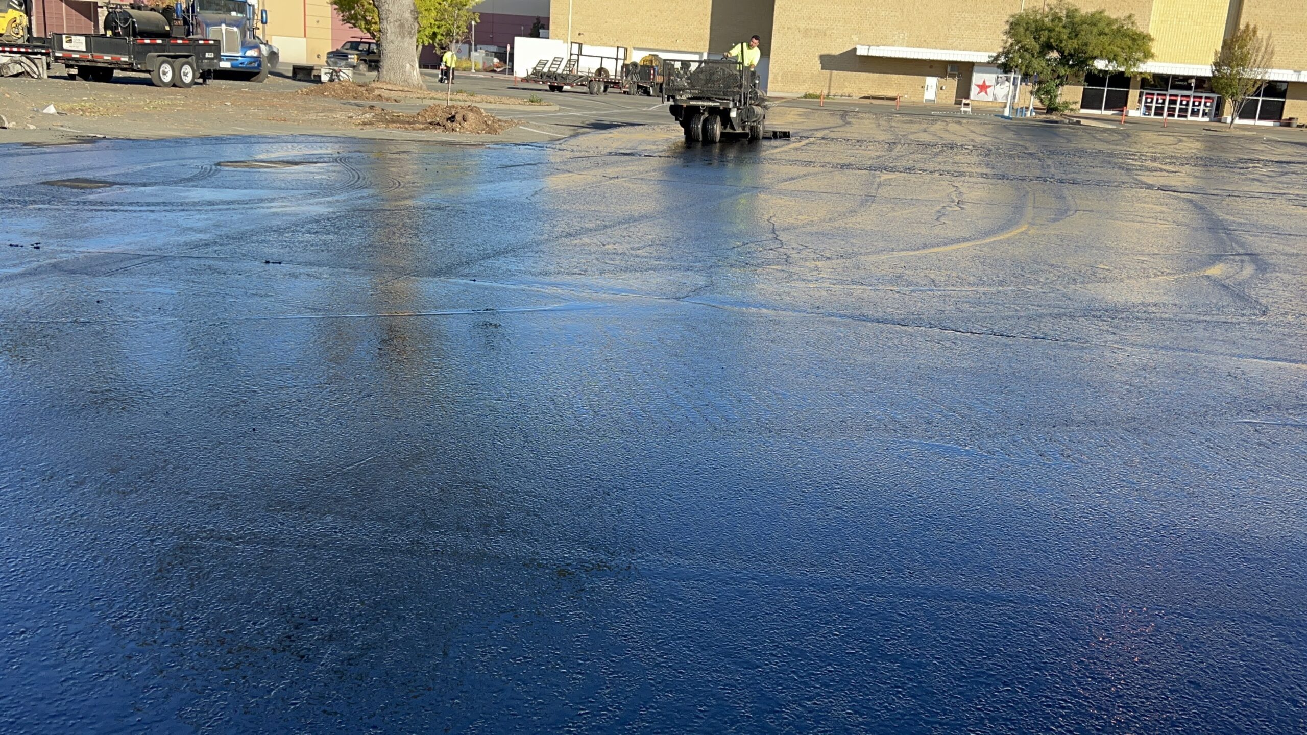 why is it important to seal coat your parking lot!
