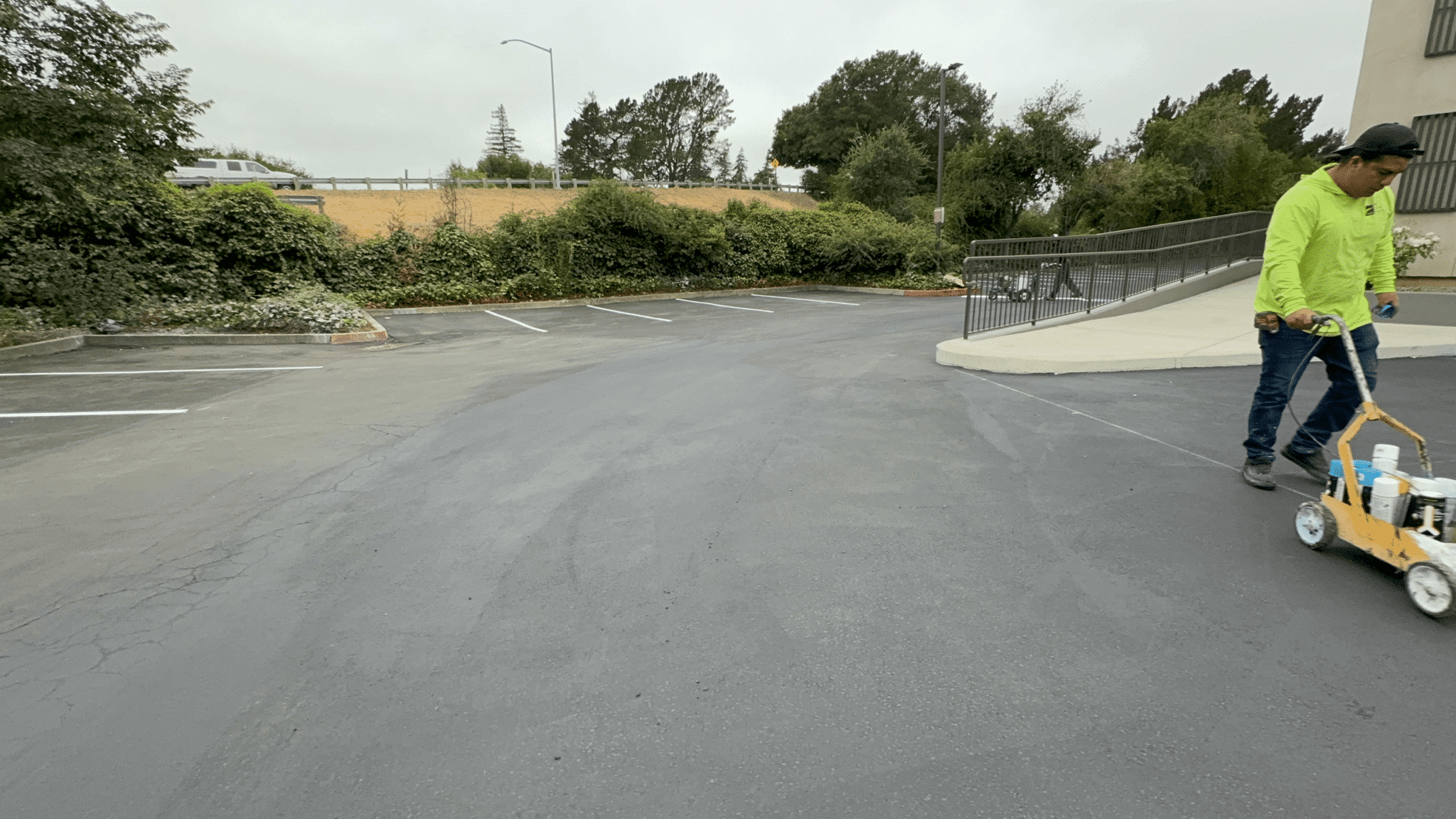 We Love Paving services in Palo Alto. Professional paving contractor serving Palo Alto and Downtown San Jose areas.