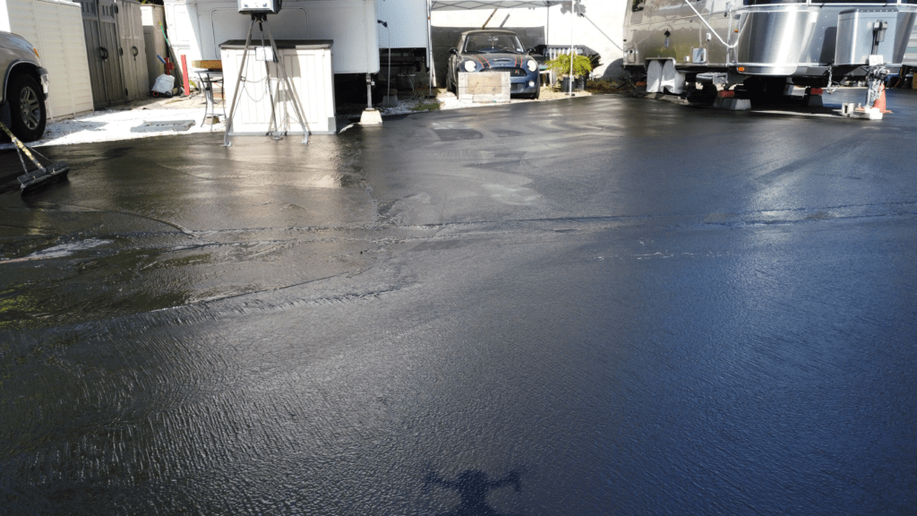 Sealcoating 2 Sealcoating