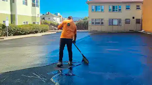 sealcoating-services-apartment-parking-lot
